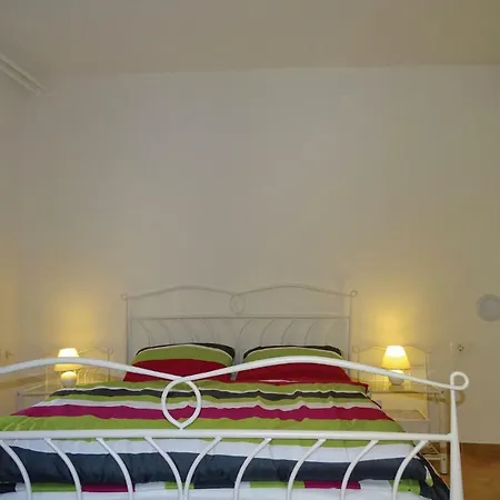 One-bedroom In